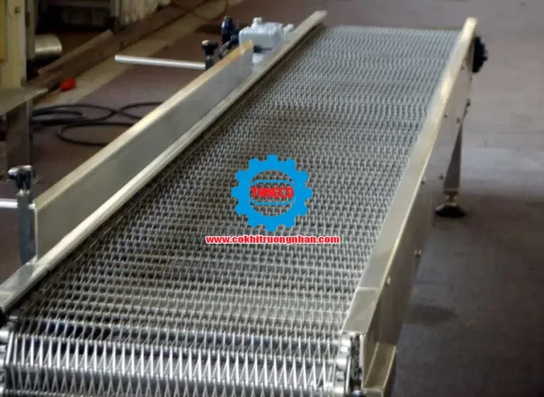 Băng tải xích inox